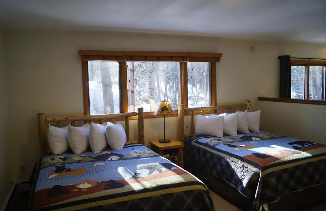 Swiftcurrent Lodge-1